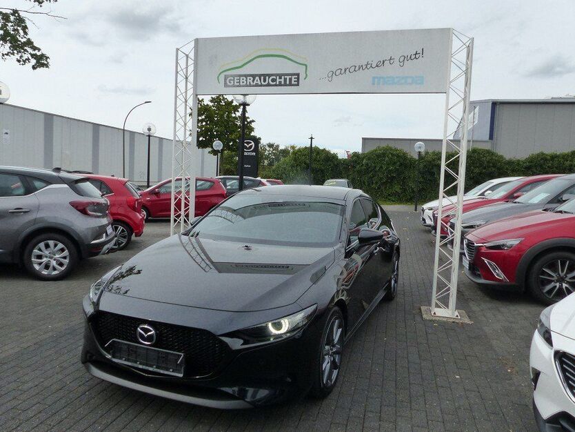 Mazda 3 43.500 km 20.985 € Hamm 59075