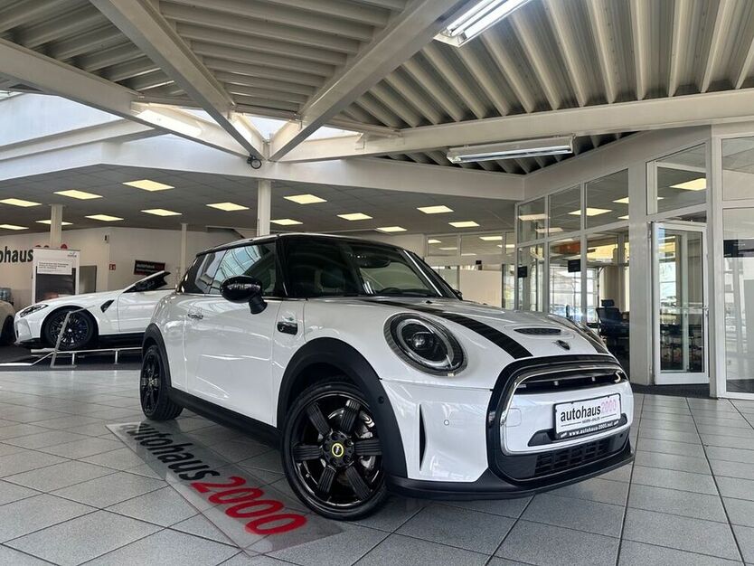 Cooper SE