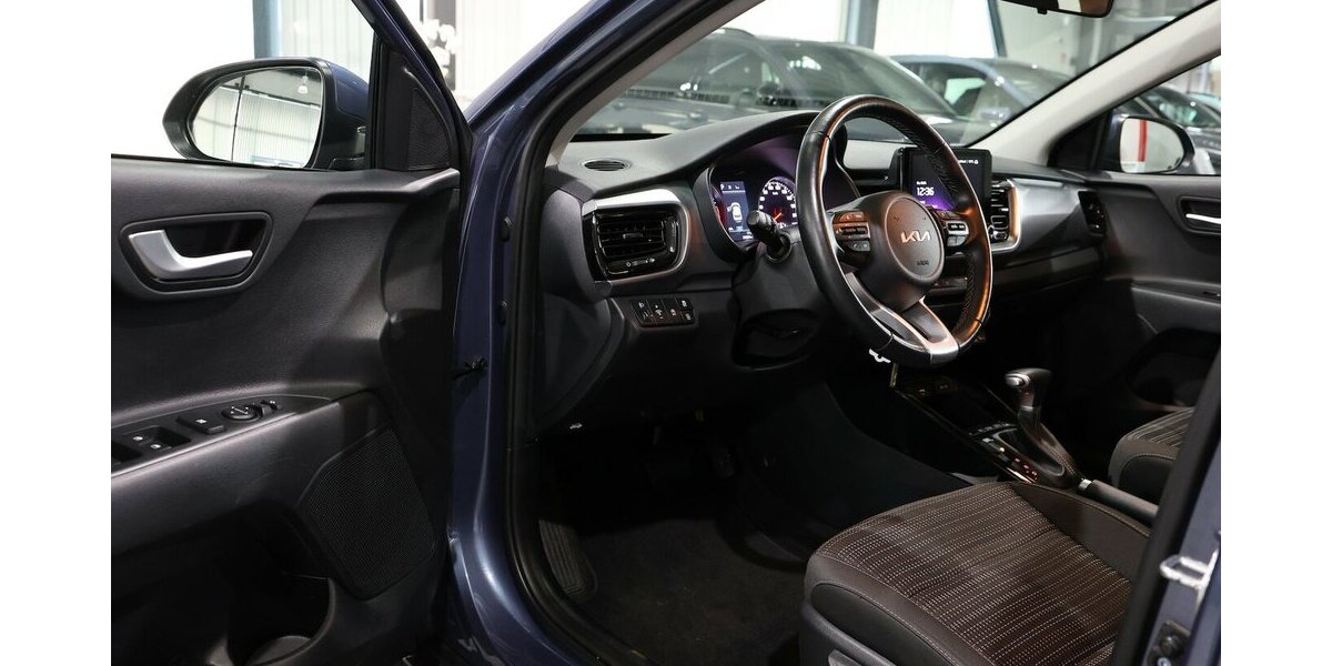 Kia Stonic 1.0 T-GDI DCT VISION AUTOMATIK / LED, AHK 30.000 km 17.991 &euro; Hamm 59077