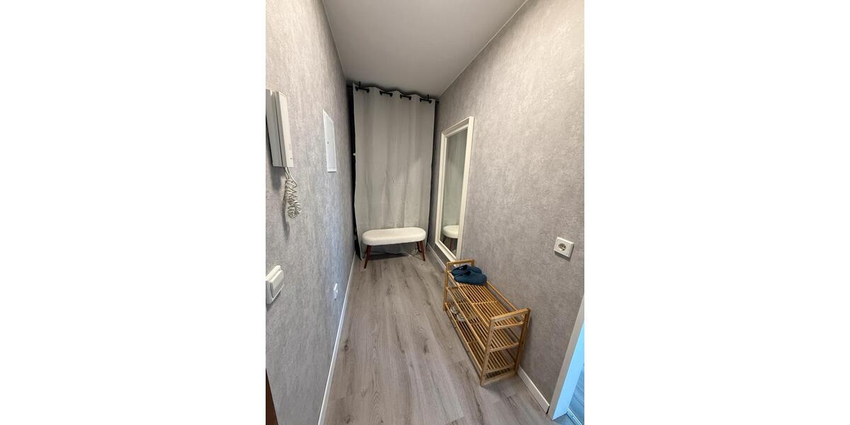 Dachgeschoßwohnung Lünen - 2 Zimmer, 60 m&sup2;, 590&euro; | Angebot:25085015
