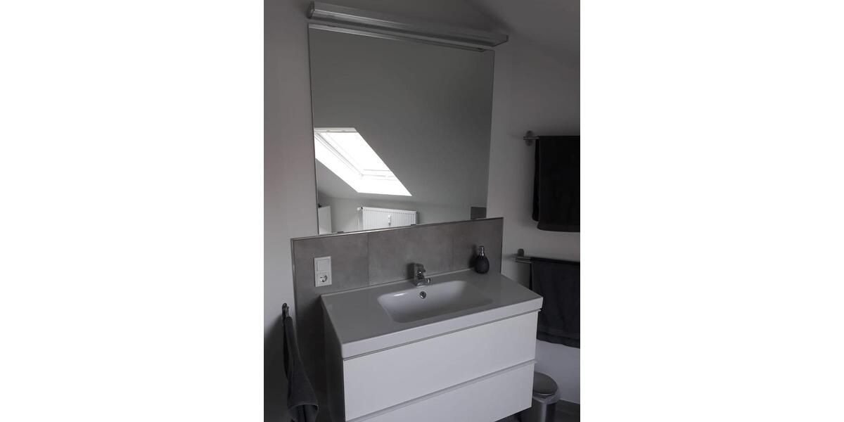 Dachgeschoßwohnung Bad Sassendorf - 3 Zimmer, 82 m&sup2;, 830&euro; | Angebot:25396068