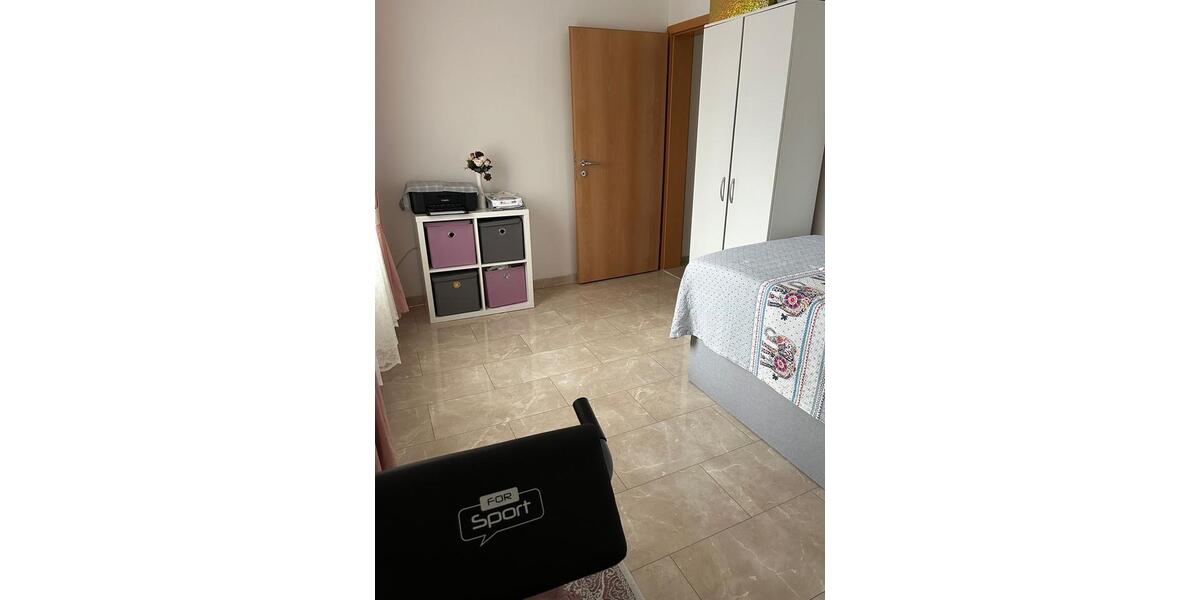 Wohnung zu vermieten 4 zimmer