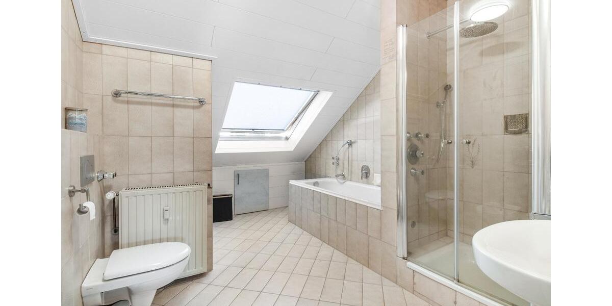 Dachgeschoßwohnung Lünen Alstedde - 2 Zimmer, 83 m&sup2;, 700&euro; | Angebot:26331598