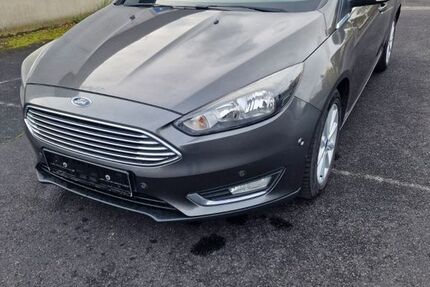 Ford Focus 145.800 km 5.500 € Soest 59494