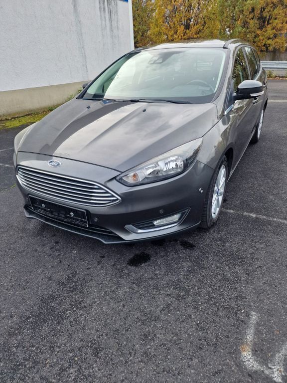Ford Focus 145.800 km 5.500 € Soest 59494