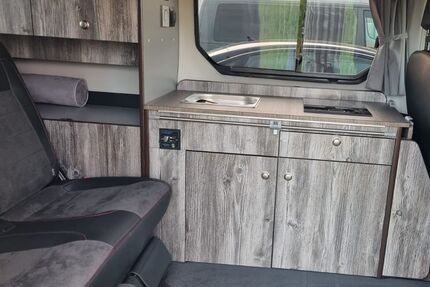 Opel Vivaro 108.000 km 25.000 € Hemer 58675