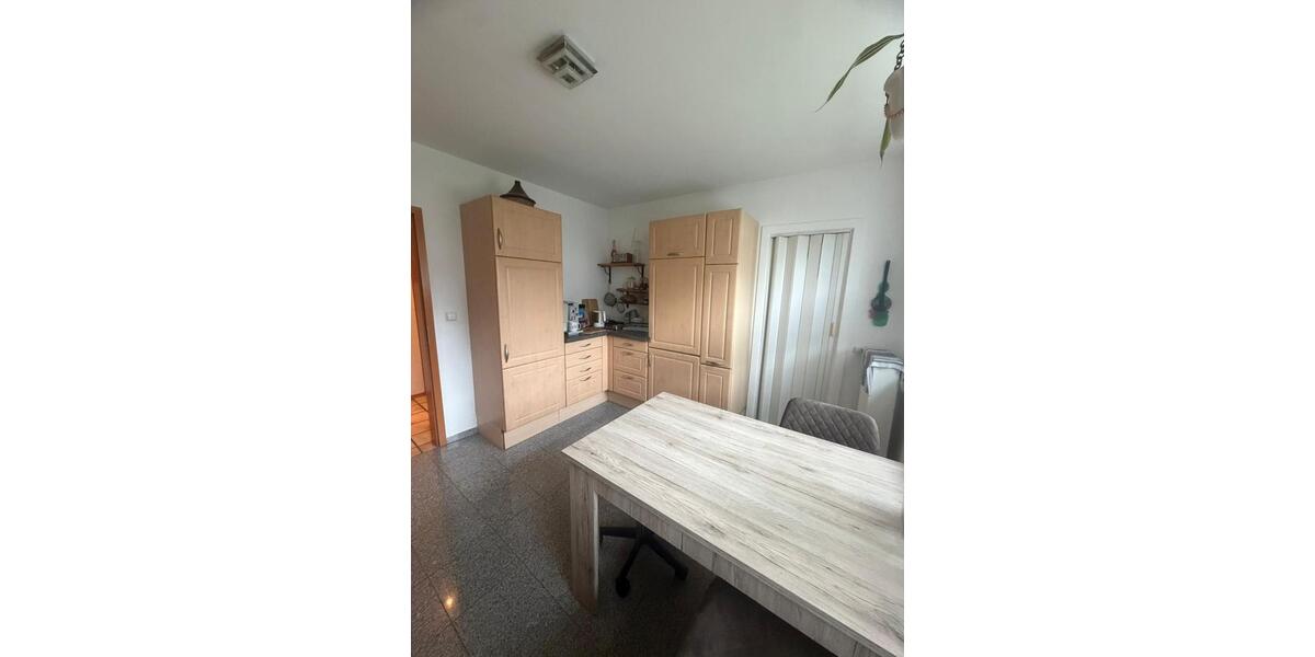 Etagenwohnung Beckum - 4 Zimmer, 140 m&sup2;, 950&euro; | Angebot:26321240