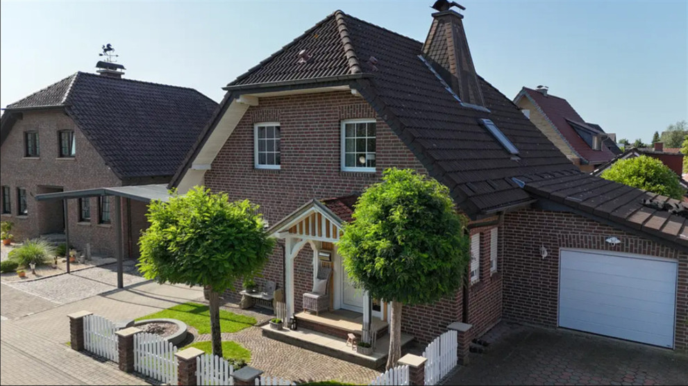 Stilvolles Einfamilienhaus mit Pool, Gartenidylle & hochwertiger Ausstattung in Olfen 5 zimmer