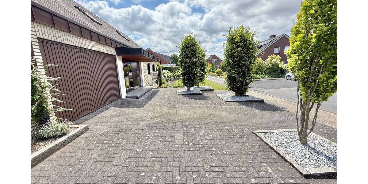 Mehrfamilienhaus, Wohnhaus Ennigerloh Ostenfelde - 7 Zimmer, 191 m&sup2;, 320.000&euro; | Angebot:23941047