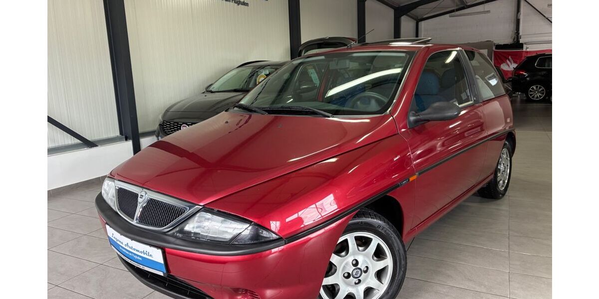 Lancia Ypsilon 43.000 km 5.899 &euro; Holzwickede 59439
