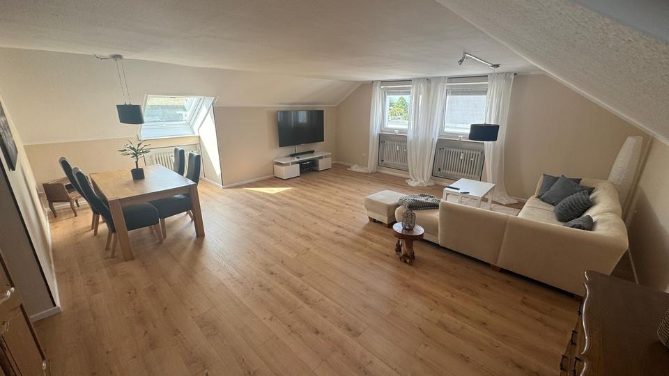 Dachgeschoßwohnung Fröndenberg (Ruhr) - 3.5 Zimmer, 90 m&sup2;, 670&euro; | Angebot:26356488
