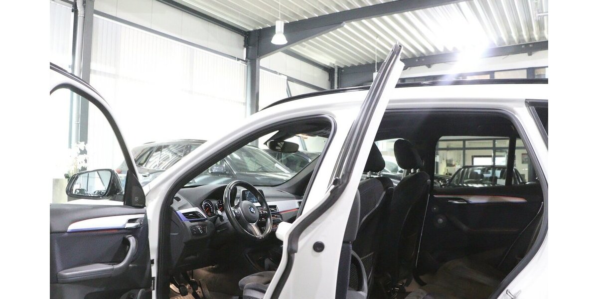 BMW X1 sDrive 18d M-SPORT SHADOW PANORAMA, LED, H/K 186.000 km 15.881 &euro; Hamm 59077