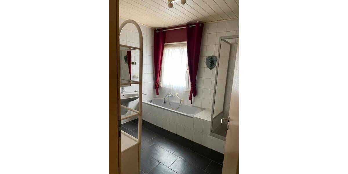 Reihenhaus Bönen - 5 Zimmer, 120 m&sup2;, 279.000&euro; | Angebot:25431365