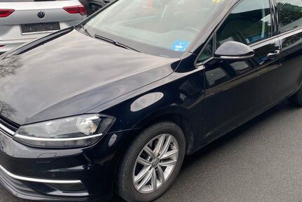 VW Golf 130.000 km 12.950 &euro; Hamm 59065