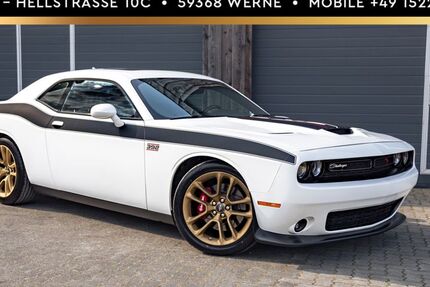 Dodge Challenger 54.149 km 37.490 &euro; Werne 59368