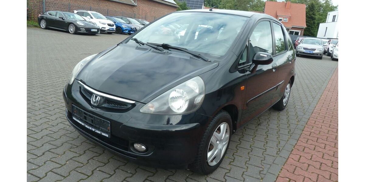 Honda Jazz 103.000 km 2.980 &euro; Hamm 59073