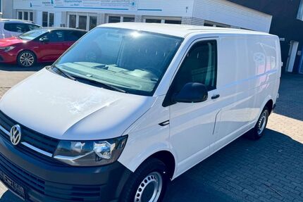 VW T6 Transporter 182.500 km 10.999 &euro; Selm 59379