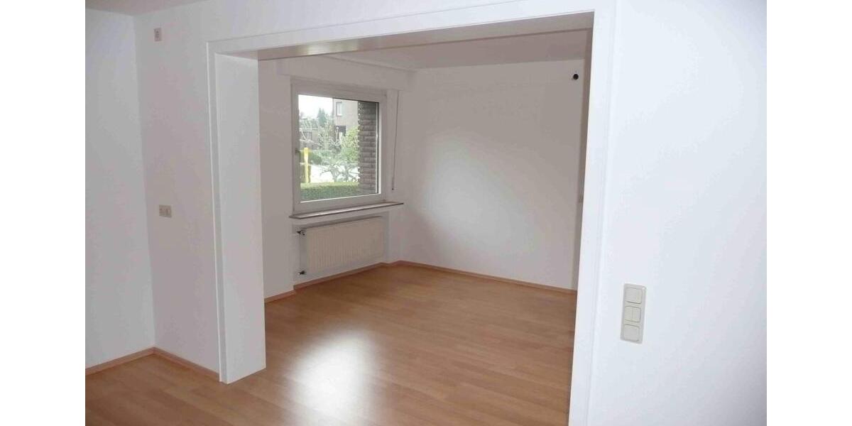 Einfamilienhaus Waltrop - 8 Zimmer, 169 m&sup2;, 440.000&euro; | Angebot:26960045