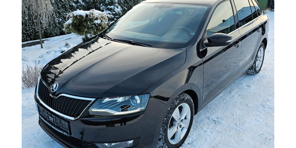 Skoda Rapid 52.300 km 12.960 &euro; Bad-Sassendorf 59505