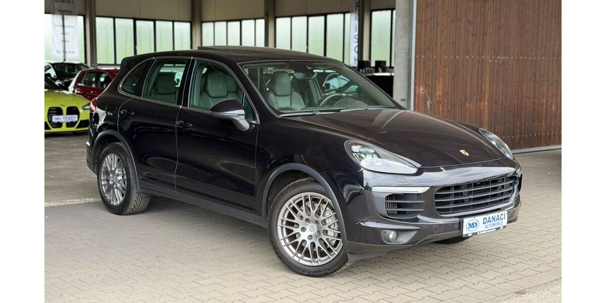 Porsche Cayenne 180.000 km 28.999 &euro; Oelde 59302