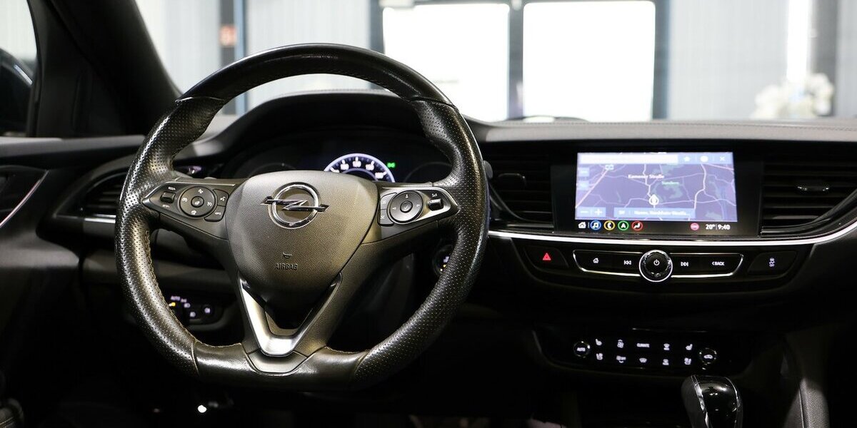 Opel Insignia ST 2.0 D 4x4 ULTIMATE OPC-LINE SPORT 149.000 km 17.991 &euro; Hamm 59077