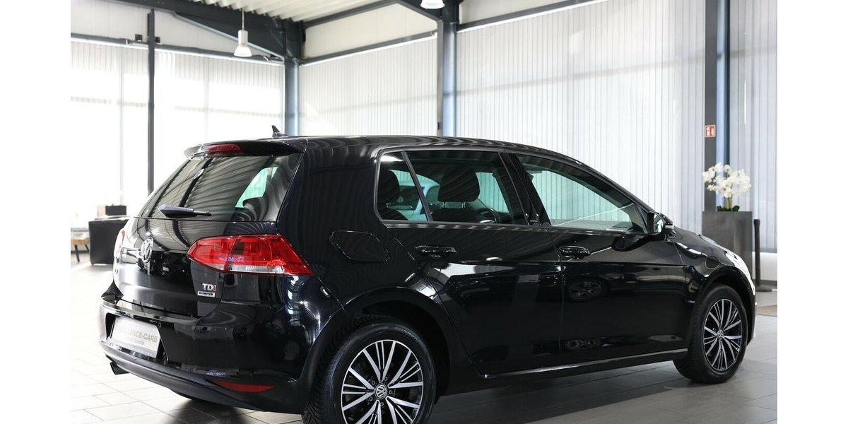 VW Golf VII 1.6 TDI BUSINESS ALLSTAR / NAVI+KAMERA 119.000 km 12.997 &euro; Hamm 59077