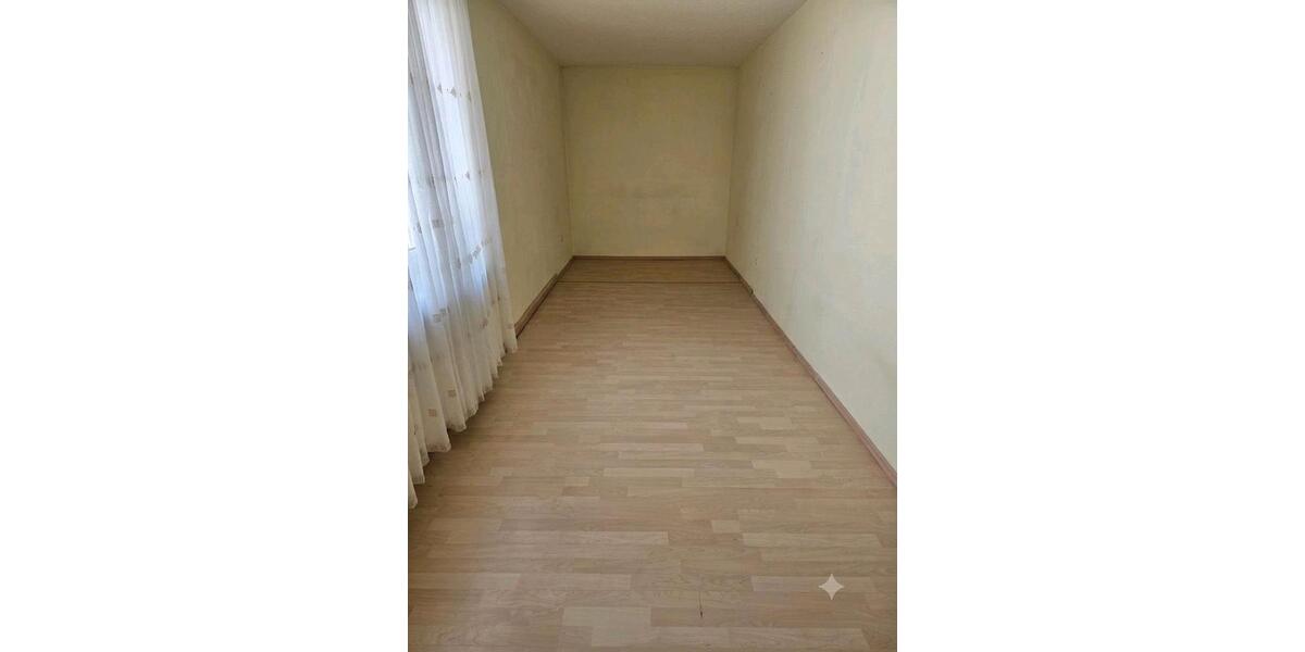 Etagenwohnung Bergkamen - 2.5 Zimmer, 60 m&sup2;, 85.000&euro; | Angebot:27155505