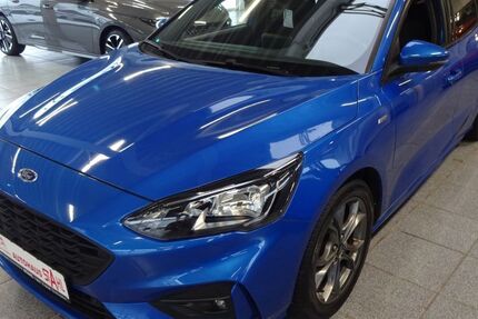 Ford Focus 89.333 km 14.750 &euro; Werl 59457