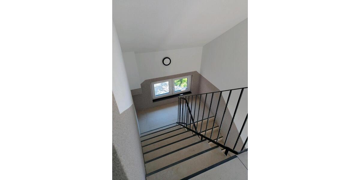 Dachgeschoßwohnung Soest - 4 Zimmer, 100 m&sup2;, 1.450&euro; | Angebot:26326070