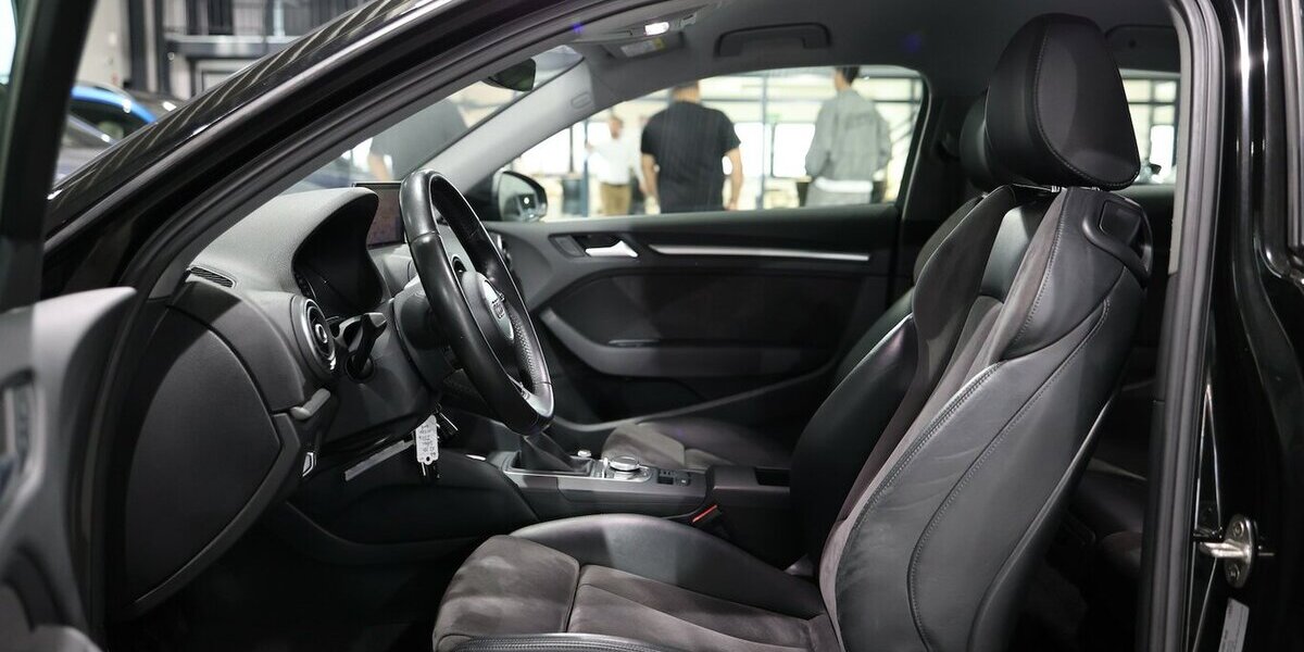 Audi A3 2.0 TDI SPORT / LED,LEDER,NAVI,STANDHEIZUNG 115.000 km 14.993 &euro; Hamm 59077