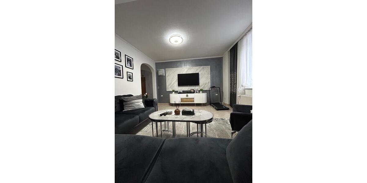 Wohnung zu vermieten 4 zimmer