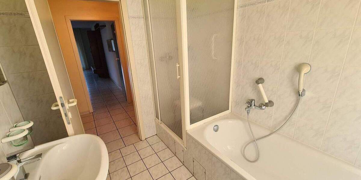 Terrassenwohnung Ahlen Innenstadt - 4 Zimmer, 101 m&sup2;, 228.000&euro; | Angebot:23962325