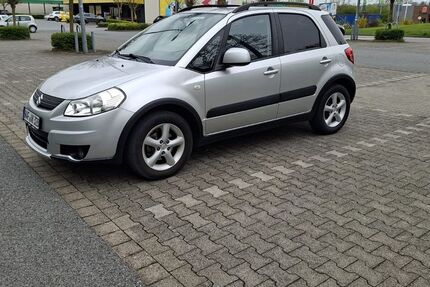 Suzuki SX4 125.364 km 3.000 &euro; Oelde 59302