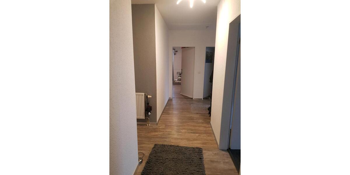 Dachgeschoßwohnung Soest - 3 Zimmer, 77 m&sup2;, 1.058&euro; | Angebot:26305501