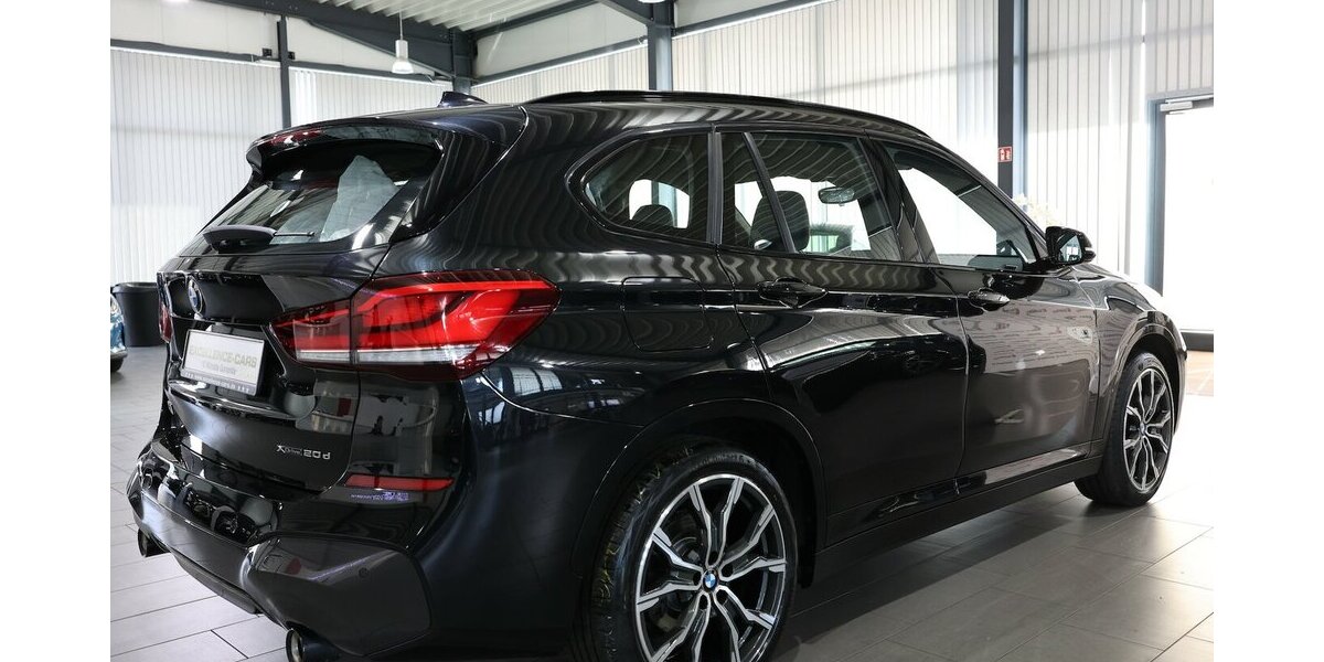 BMW X1 xDrive 20d M-SPORT SHADOW PANORAMA, LED 113.000 km 27.777 &euro; Hamm 59077