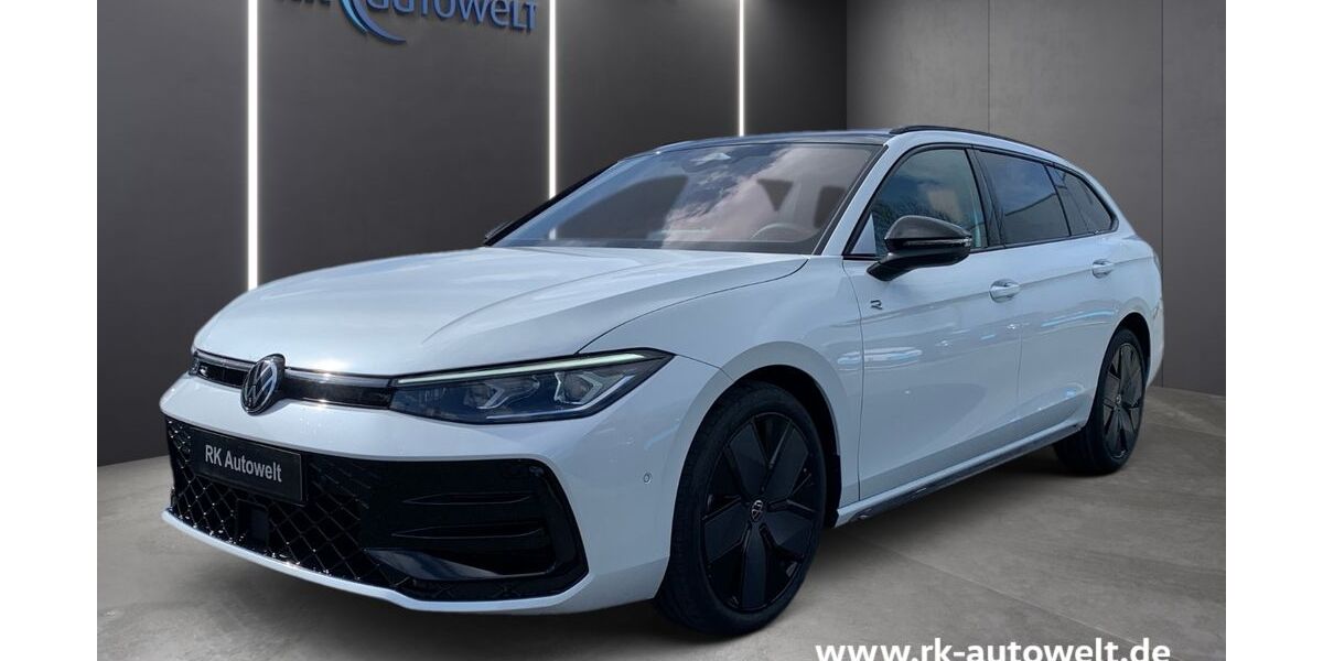 VW Passat 2.500 km 52.790 € Werl 59457