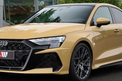 Audi RS3 2.000 km 81.900 &euro; Neubeckum 59269
