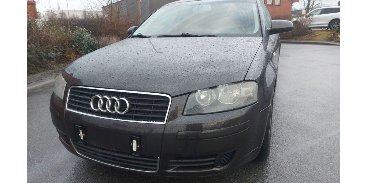 Audi A3 194.000 km 900 &euro; Unna 59423
