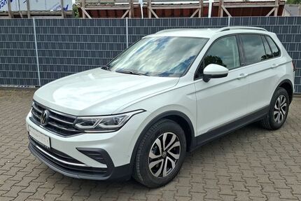 VW Tiguan 24.295 km 29.870 &euro; Selm 59379