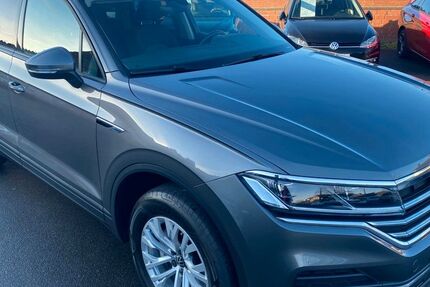 VW Touareg 62.000 km 40.950 &euro; Hamm 59065