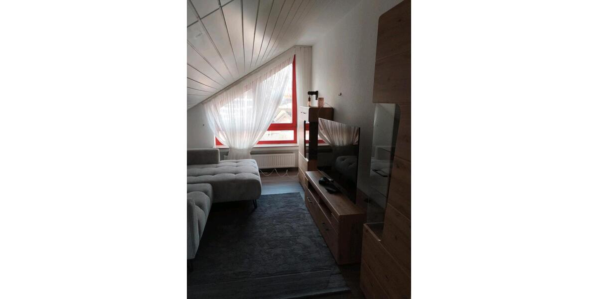 Dachgeschoßwohnung Hamm Bockum - 2 Zimmer, 40 m&sup2;, 400&euro; | Angebot:25439124