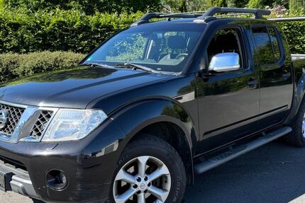 Nissan Navara 240.636 km 5.400 &euro; Soest 59494