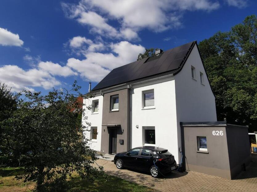Freistehendes Einfamilienhaus. Dortmund Brechten. Haus mit Garten zimmer