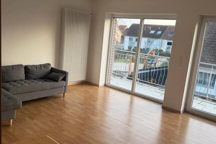 4 Zimmer Wohnung mit Balkon zu vermieten 4 zimmer