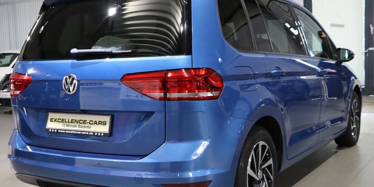 VW Touran 1.6 TDI DSG JOIN FAMILY LED,ACC+LANE+SIDE 83.000 km 19.555 &euro; Hamm 59077