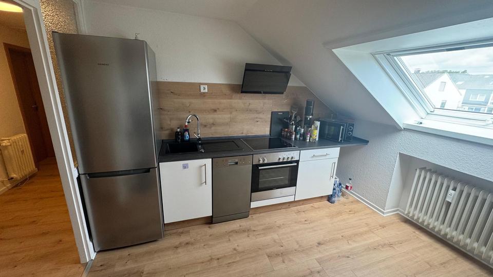 Dachgeschoßwohnung Fröndenberg (Ruhr) - 3.5 Zimmer, 90 m&sup2;, 670&euro; | Angebot:26356488