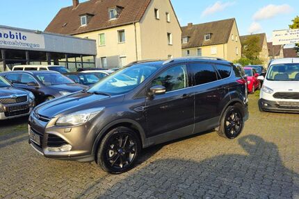 Ford Kuga 221.918 km 7.590 &euro; Bergkamen 59192