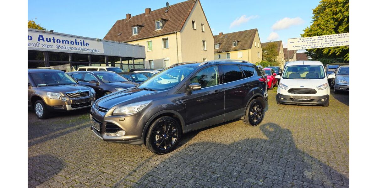 Ford Kuga 221.918 km 7.590 &euro; Bergkamen 59192