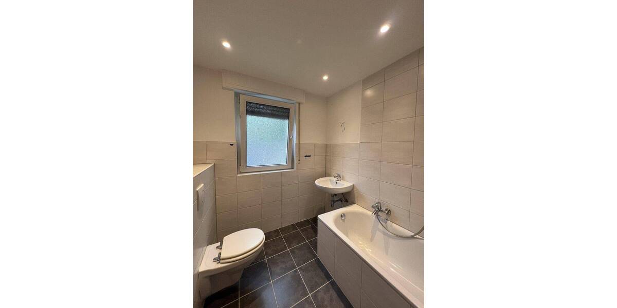 Etagenwohnung Waltrop Stadtmitte - 3 Zimmer, 83 m&sup2;, 850&euro; | Angebot:26897032