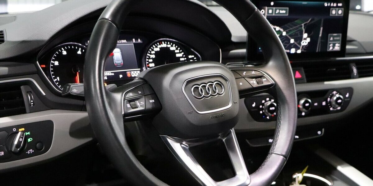 Audi A4 Avant 35 TDI BUSINESS SPORT / MATRIX,ACC+LANE 133.000 km 21.994 &euro; Hamm 59077